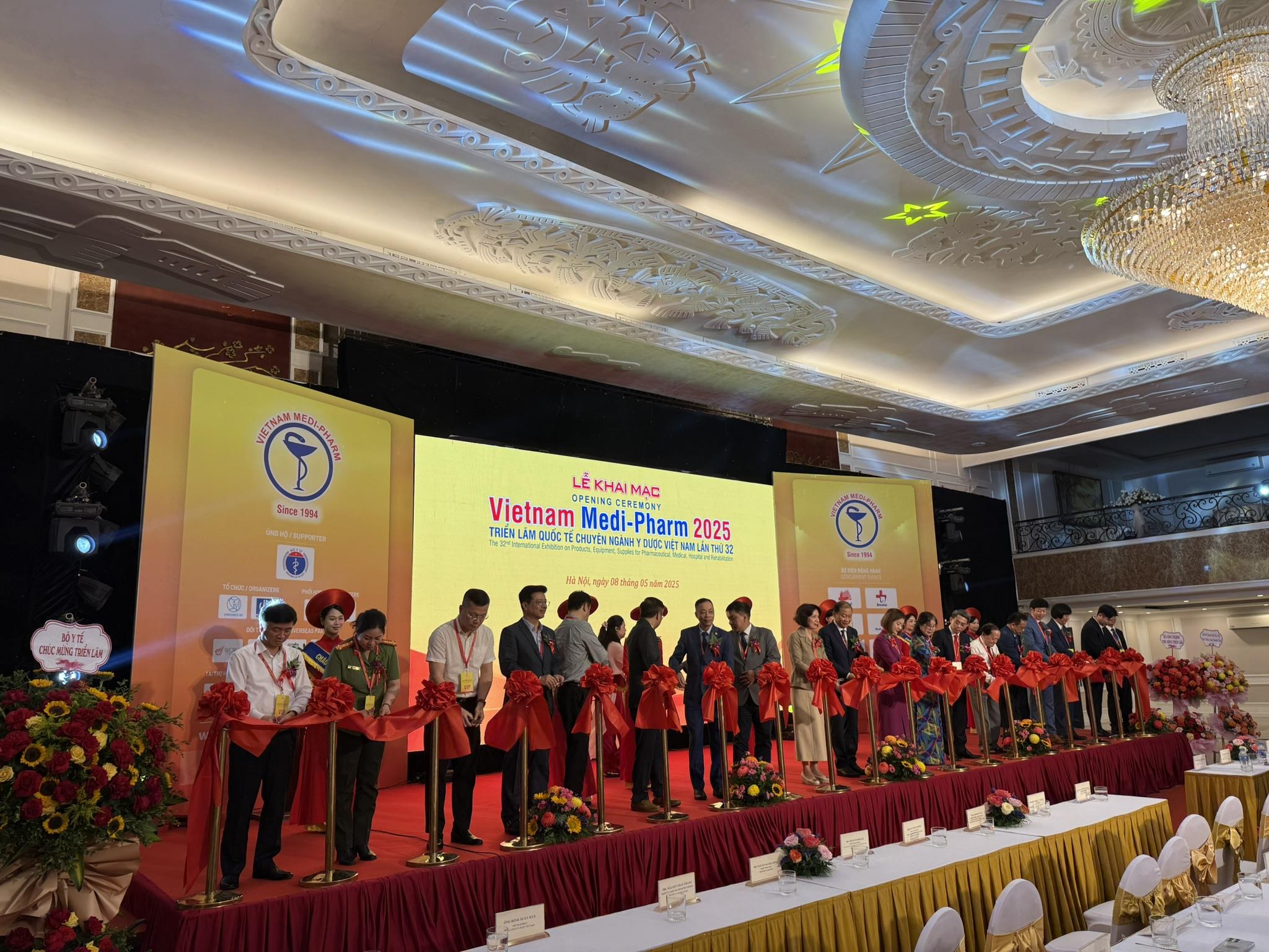 Hình ảnh lễ khai mạc Triển lãm Quốc tế Chuyên ngành Y Dược Việt Nam lần thứ 32 (VIETNAM MEDI PHARM 2025)